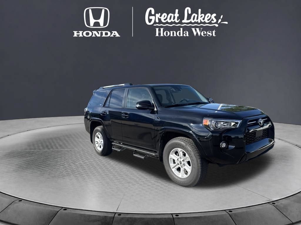 Used 2024 Toyota 4Runner SR5 Premium w/ Moonroof Package AWD/4WD image 5