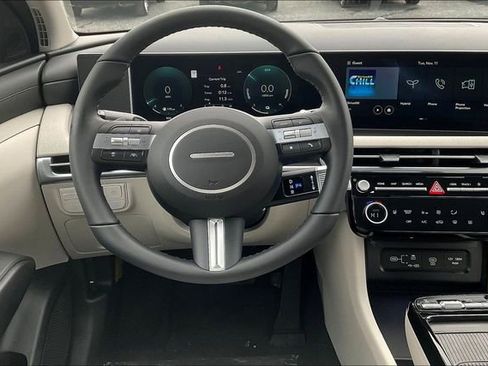 New 2026 Hyundai Tucson SEL image 14