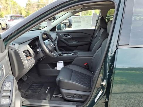 New 2026 Nissan Rogue Platinum AWD/4WD image 6