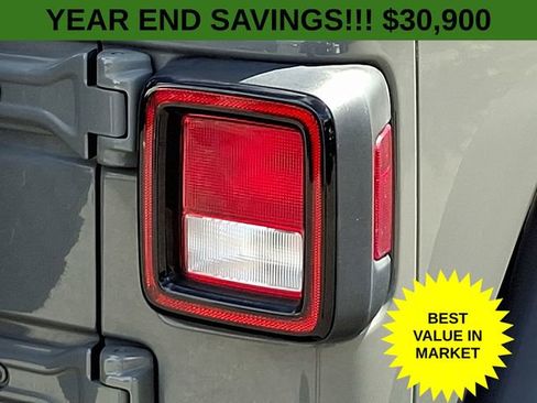 Used 2021 Jeep Wrangler Unlimited Rubicon image 11