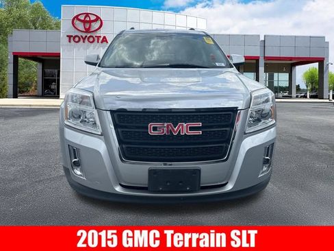 Used 2015 GMC Terrain SLT w/ Open Road Package FWD image 2