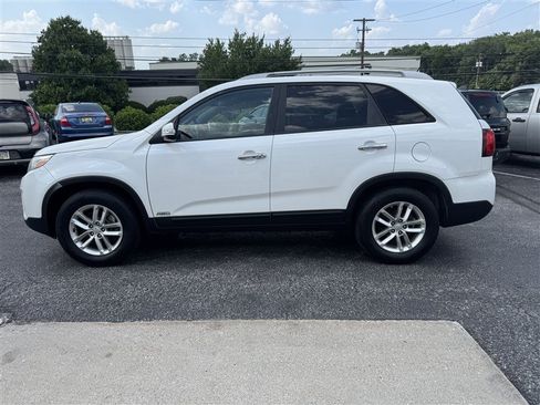 Used 2015 Kia Sorento LX AWD/4WD image 5