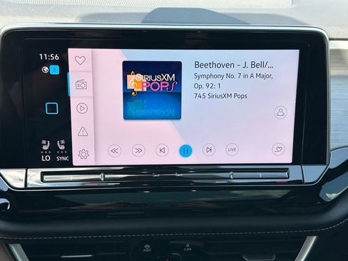 Used 2024 Volkswagen Atlas Cross Sport SE w/ Panoramic Sunroof Package FWD image 28