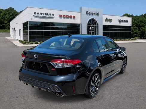 Used 2022 Toyota Corolla SE FWD image 6