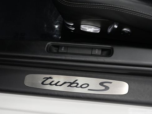 Used 2012 Porsche 911 Turbo S AWD/4WD image 42