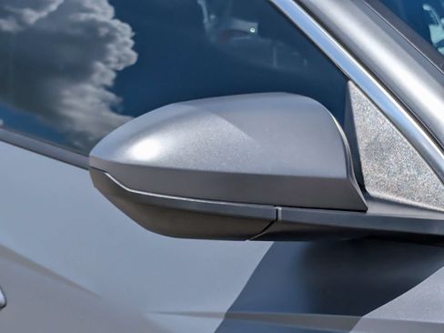 Used 2025 Hyundai Tucson SE FWD image 12