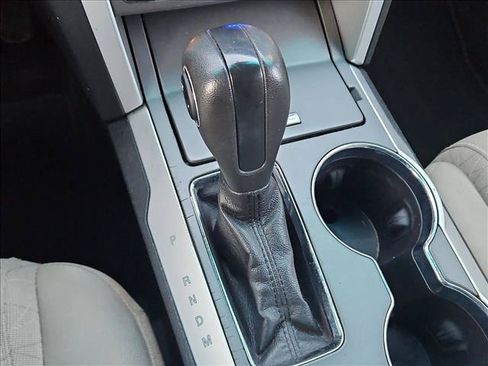 Used 2015 Ford Explorer FWD image 12