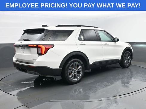 New 2026 Ford Explorer Active w/ Active Comfort Package AWD/4WD image 24