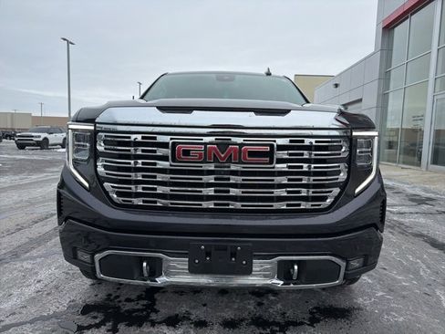 Used 2023 GMC Sierra 1500 Denali image 2
