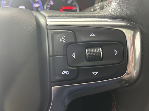 Used 2019 Chevrolet Blazer RS image 18