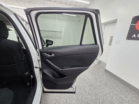 Used 2016 MAZDA CX-5 Touring FWD image 29