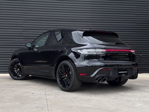 New 2026 Porsche Macan GTS image 3