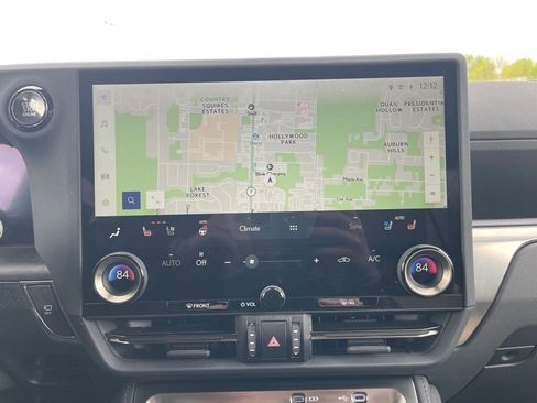 Used 2024 Lexus GX 550 AWD/4WD image 10