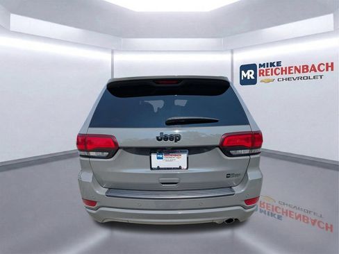 Used 2022 Jeep Grand Cherokee Laredo X RWD image 5
