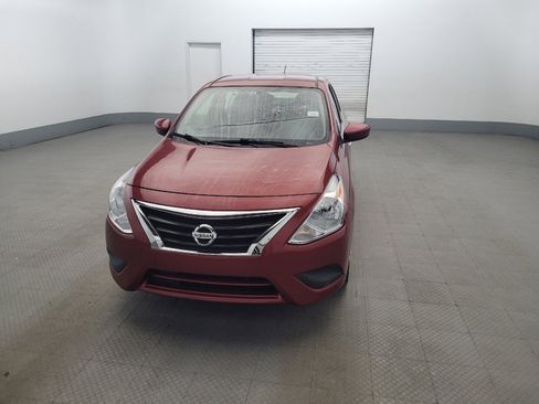 Used 2019 Nissan Versa SV FWD image 15