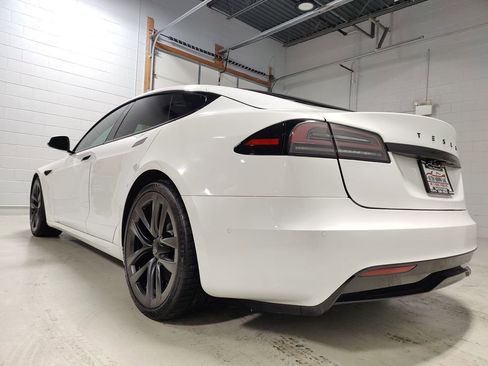 Used 2022 Tesla Model S image 24