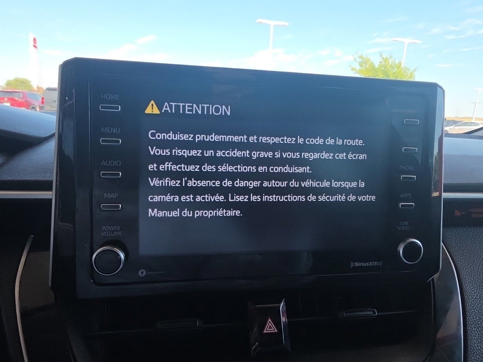 Used 2021 Toyota Corolla LE FWD image 7