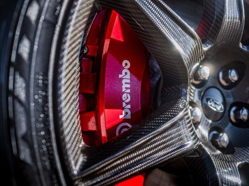 Used 2022 Ford Mustang Shelby GT500 w/ Carbon Fiber Track Pack image 34