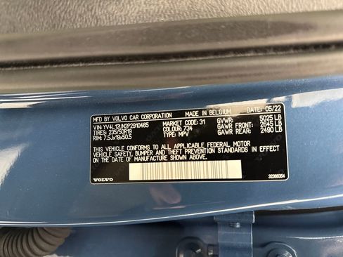 Used 2023 Volvo XC40 B5 Plus w/ Driver Assist Package image 31