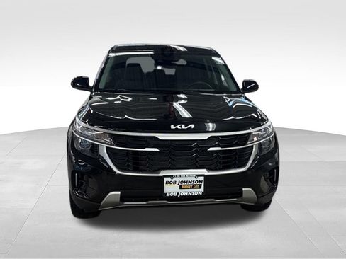 Used 2024 Kia Seltos LX AWD/4WD image 9