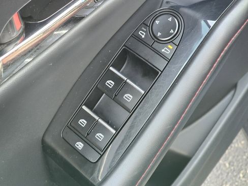 Used 2022 MAZDA CX-30 AWD 2.5 S w/ Preferred Package image 26