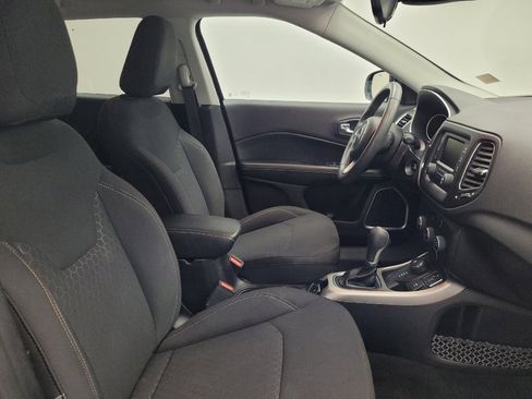 Used 2018 Jeep Compass Sport AWD/4WD image 21