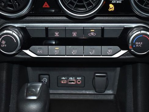 Used 2024 Nissan Sentra SV image 15