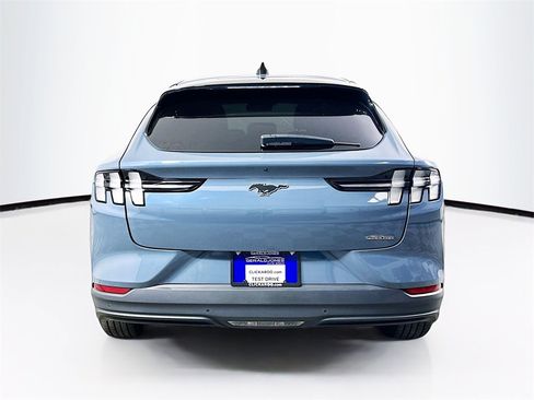Used 2023 Ford Mustang Mach-E Select image 15