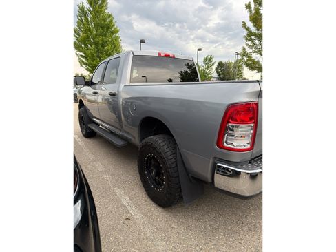 Used 2022 RAM 2500 Big Horn w/ Snow Chief Group AWD/4WD image 11