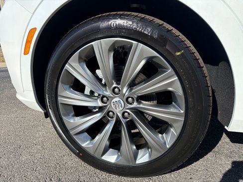 New 2026 Buick Envista Avenir image 42