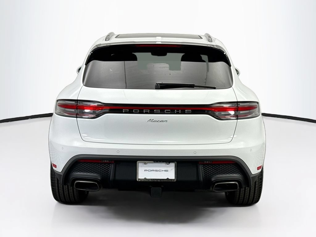 Used 2026 Porsche Macan AWD/4WD image 6