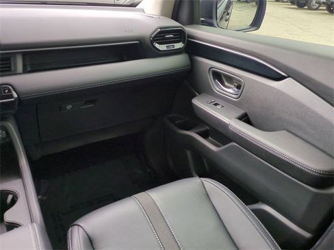Used 2026 Honda Passport RTL image 17