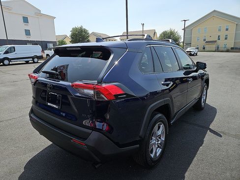 Certified 2025 Toyota RAV4 XLE w/ Convenience Package FWD image 5