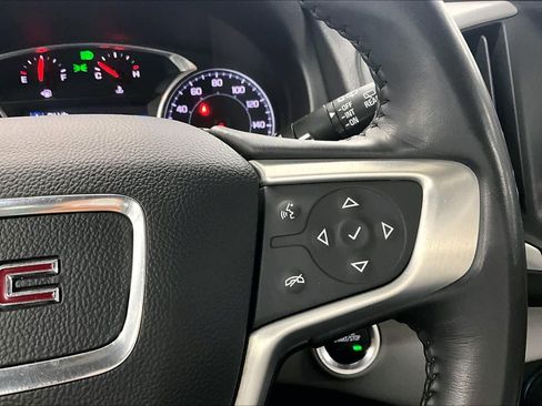 Used 2020 GMC Terrain SLE FWD image 24