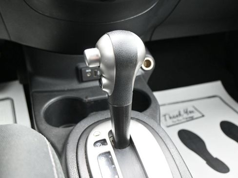 Used 2019 Nissan Versa SV FWD image 18