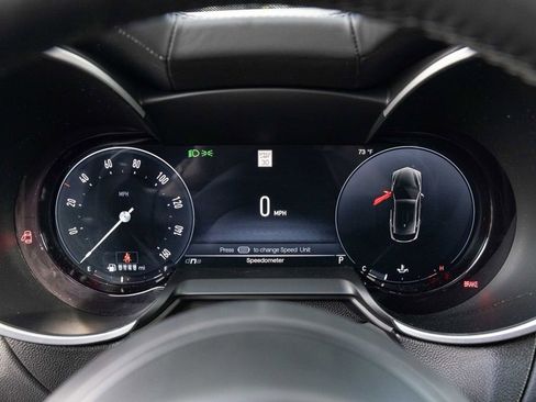 Used 2024 Alfa Romeo Stelvio Veloce image 29