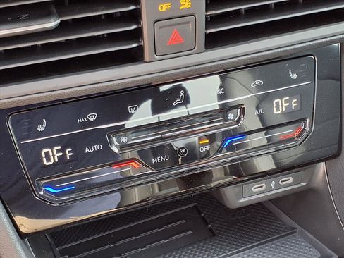 New 2026 Volkswagen Jetta SE image 16