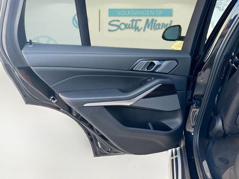 Used 2024 BMW X5 xDrive50e w/ Premium Package image 27