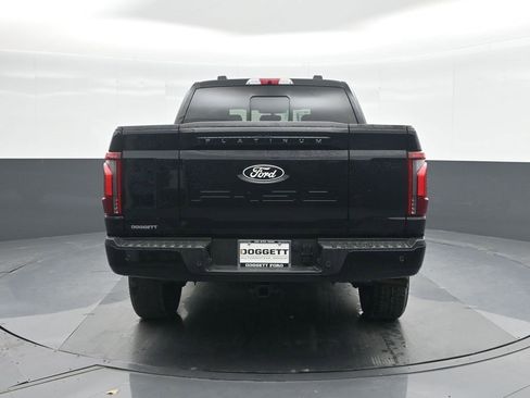 New 2025 Ford F150 Platinum w/ FX4 Off-Road Package image 17