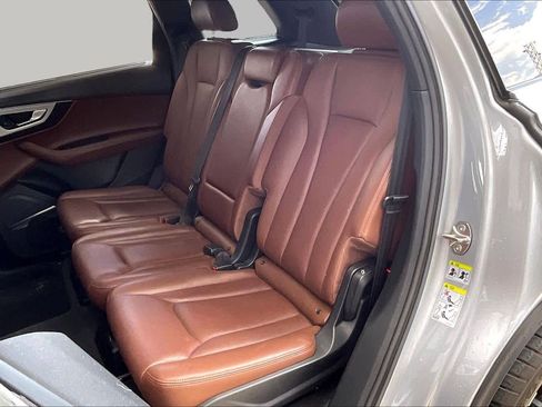 Used 2018 Audi Q7 2.0T Premium Plus w/ Premium Plus Package AWD/4WD image 21