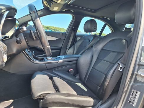 Used 2021 Mercedes-Benz C 300 Sedan image 20