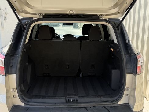 Used 2017 Ford Escape SE FWD image 26