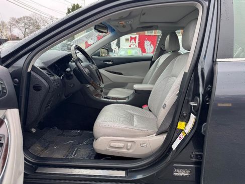 Used 2011 Lexus ES 350 image 8