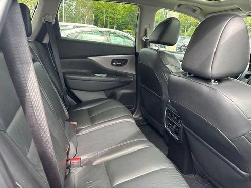 Used 2020 Nissan Murano SL w/ Moonroof Package FWD image 9