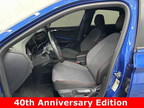 Used 2024 Volkswagen Jetta GLI 40th Anniversary Edition image 9