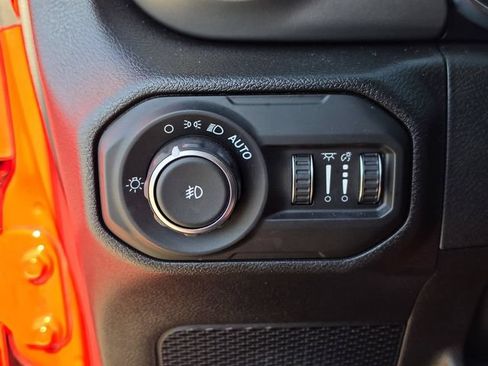 Used 2022 Jeep Wrangler Unlimited Sport AWD/4WD image 33
