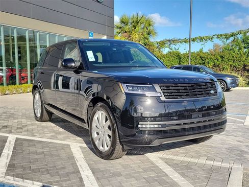 New 2025 Land Rover Range Rover Long Wheelbase SE image 7