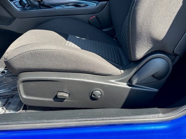 Used 2022 Dodge Challenger R/T RWD image 18