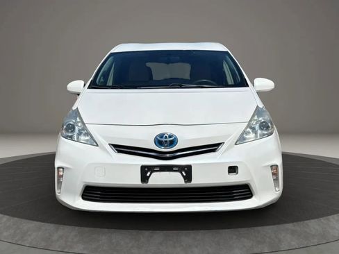 Used 2012 Toyota Prius V Three FWD image 2