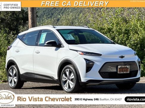 Certified 2023 Chevrolet Bolt EUV LT w/ Convenience Package image 1